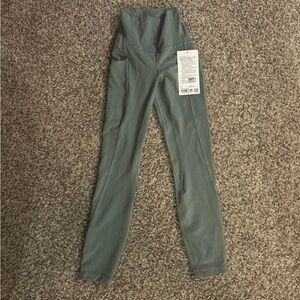 NWT Lululemon Align